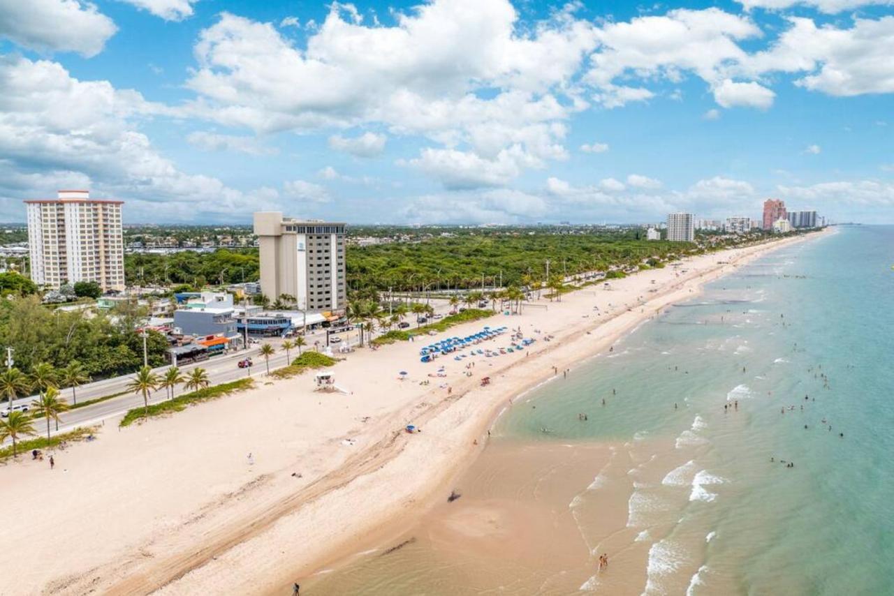 The Purple Pelican Beachfront With Ocean Balcony Unit 3 Форт-Лодердейл Экстерьер фото