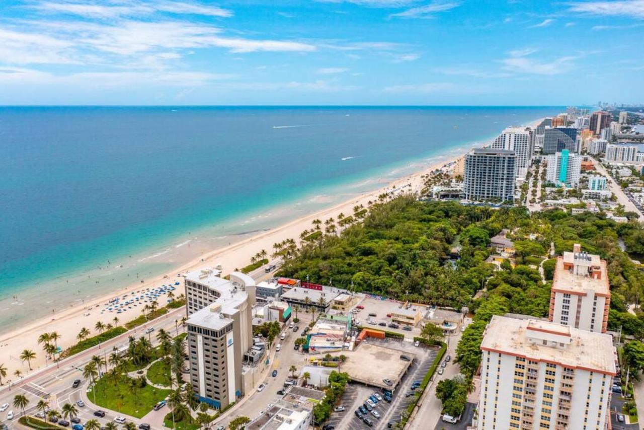 The Purple Pelican Beachfront With Ocean Balcony Unit 3 Форт-Лодердейл Экстерьер фото